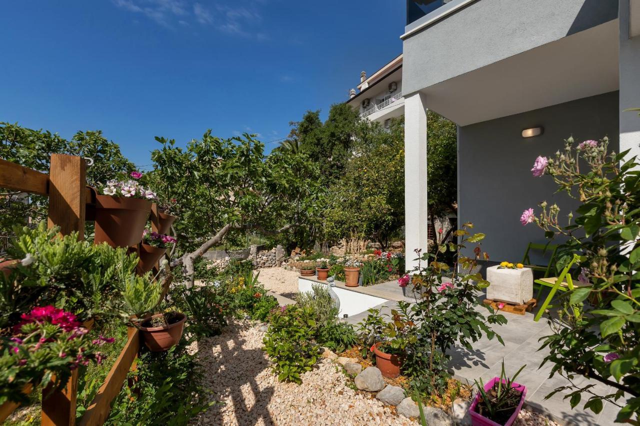 Kuca Za Odmor Lemon Tree Makarska Lejlighed Eksteriør billede