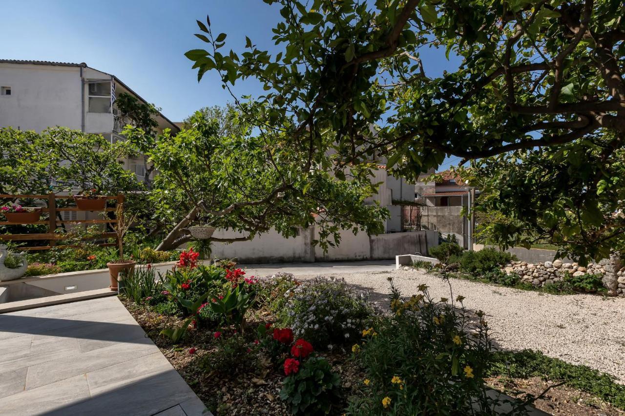 Kuca Za Odmor Lemon Tree Makarska Lejlighed Eksteriør billede