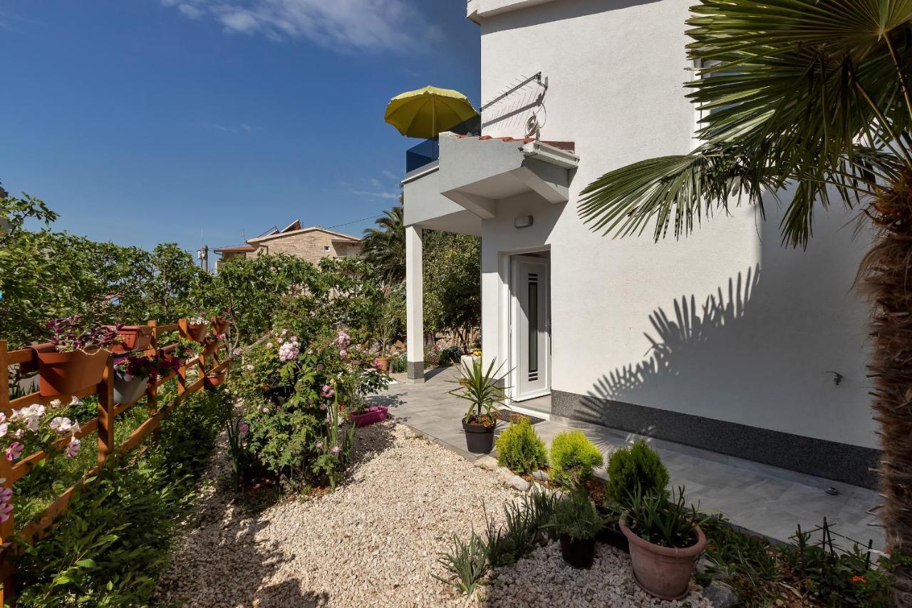 Kuca Za Odmor Lemon Tree Makarska Lejlighed Eksteriør billede